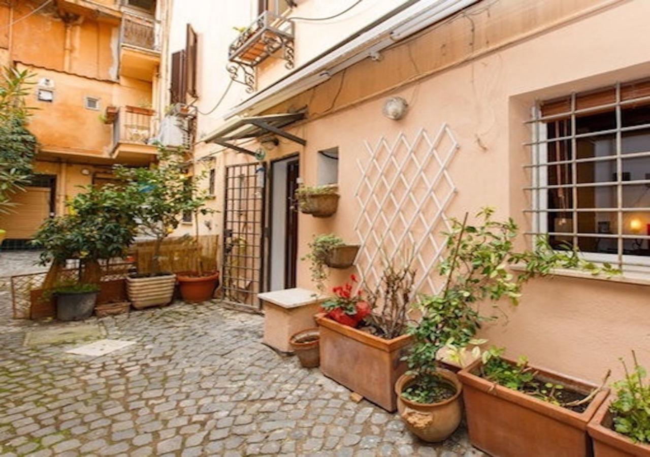 Independent With Garden Heart Of Trastevere John Cabot Appartement *
